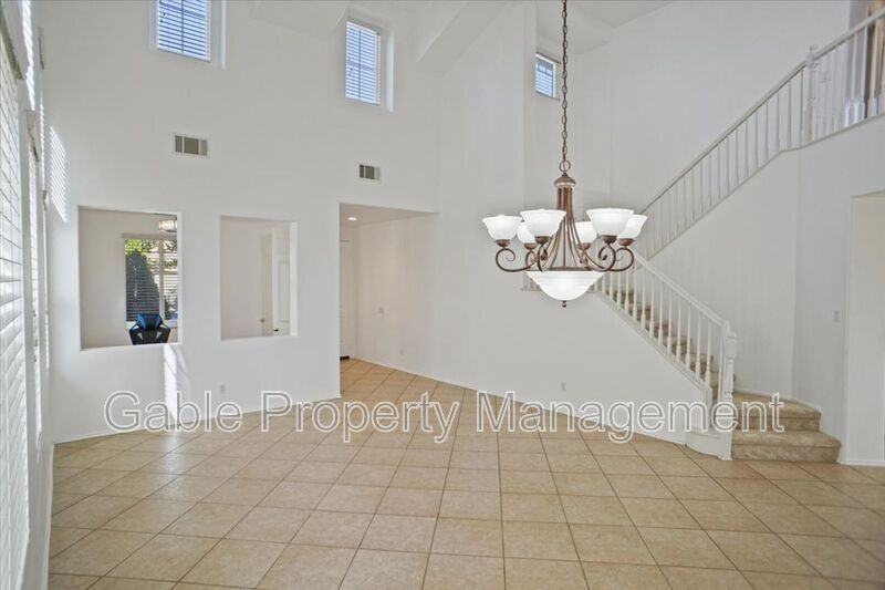 24022 Via Vis - Photo 3 of 32