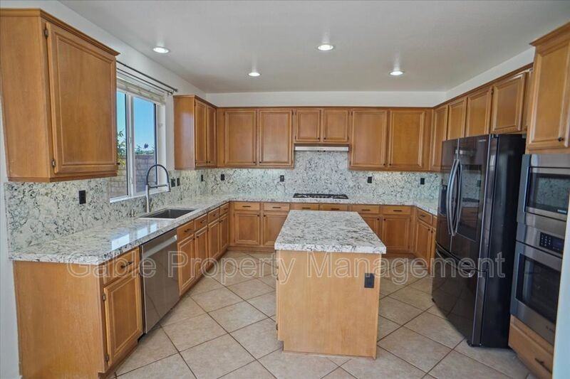 24022 Via Vis - Photo 4 of 32