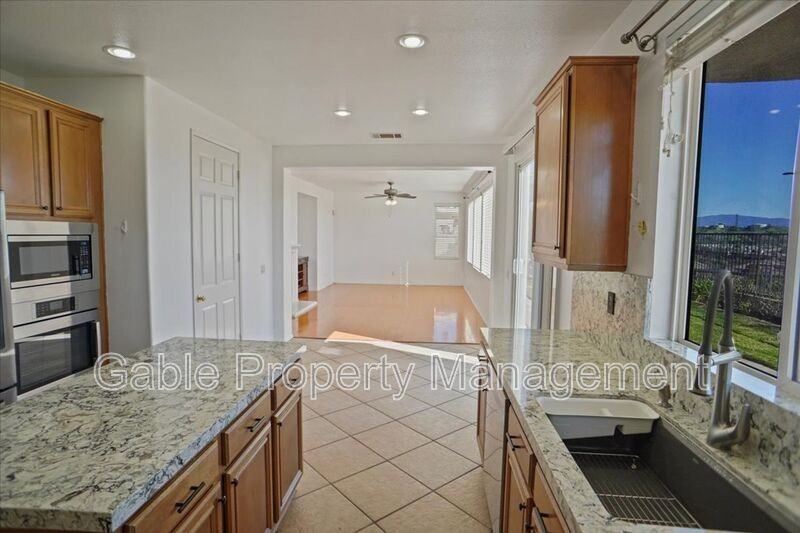 24022 Via Vis - Photo 6 of 32