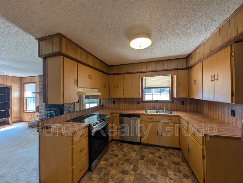 3363 Highway - Photo 7 of 16