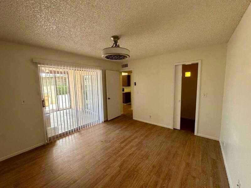 6746 E Dallas St - Photo 7 of 9