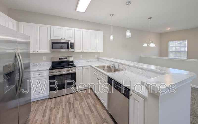 3914 Via Di Olivia Ct #35 - Photo 4 of 20