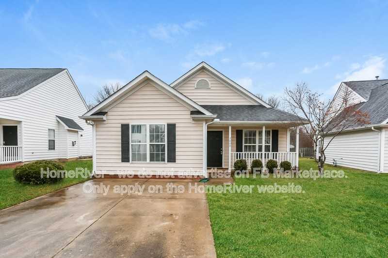 3609 Iris St - Photo 3 of 21