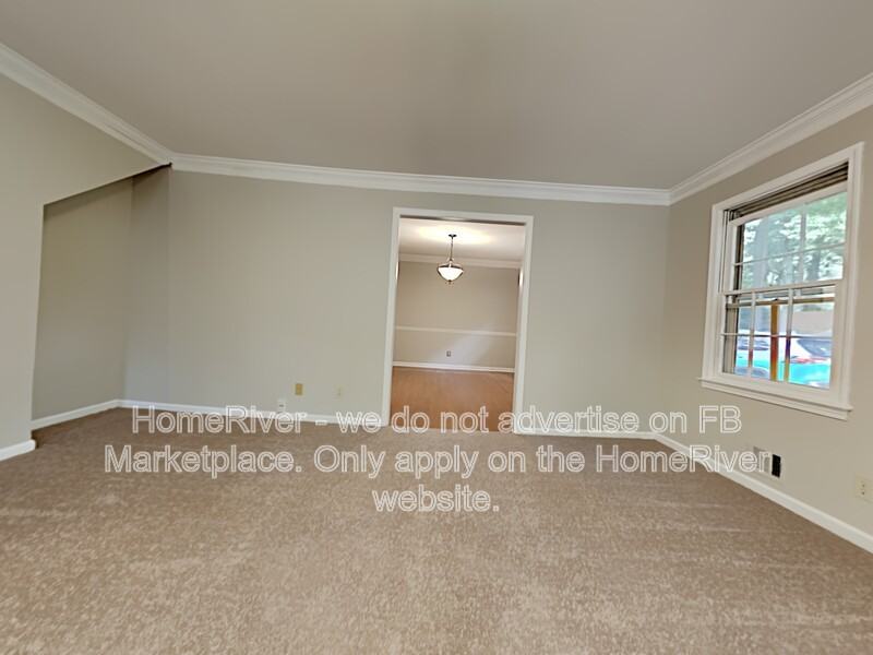 3750 Sturbridge Ct - Photo 4 of 31