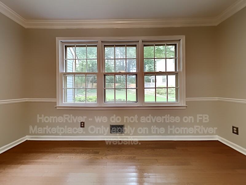 3750 Sturbridge Ct - Photo 6 of 31