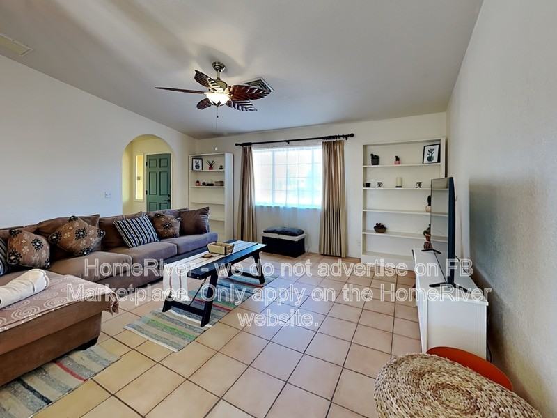 2860 Edgewood Dr - Photo 5 of 37