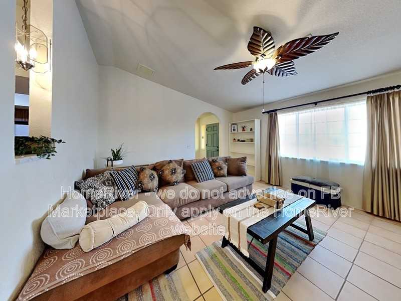 2860 Edgewood Dr - Photo 6 of 37