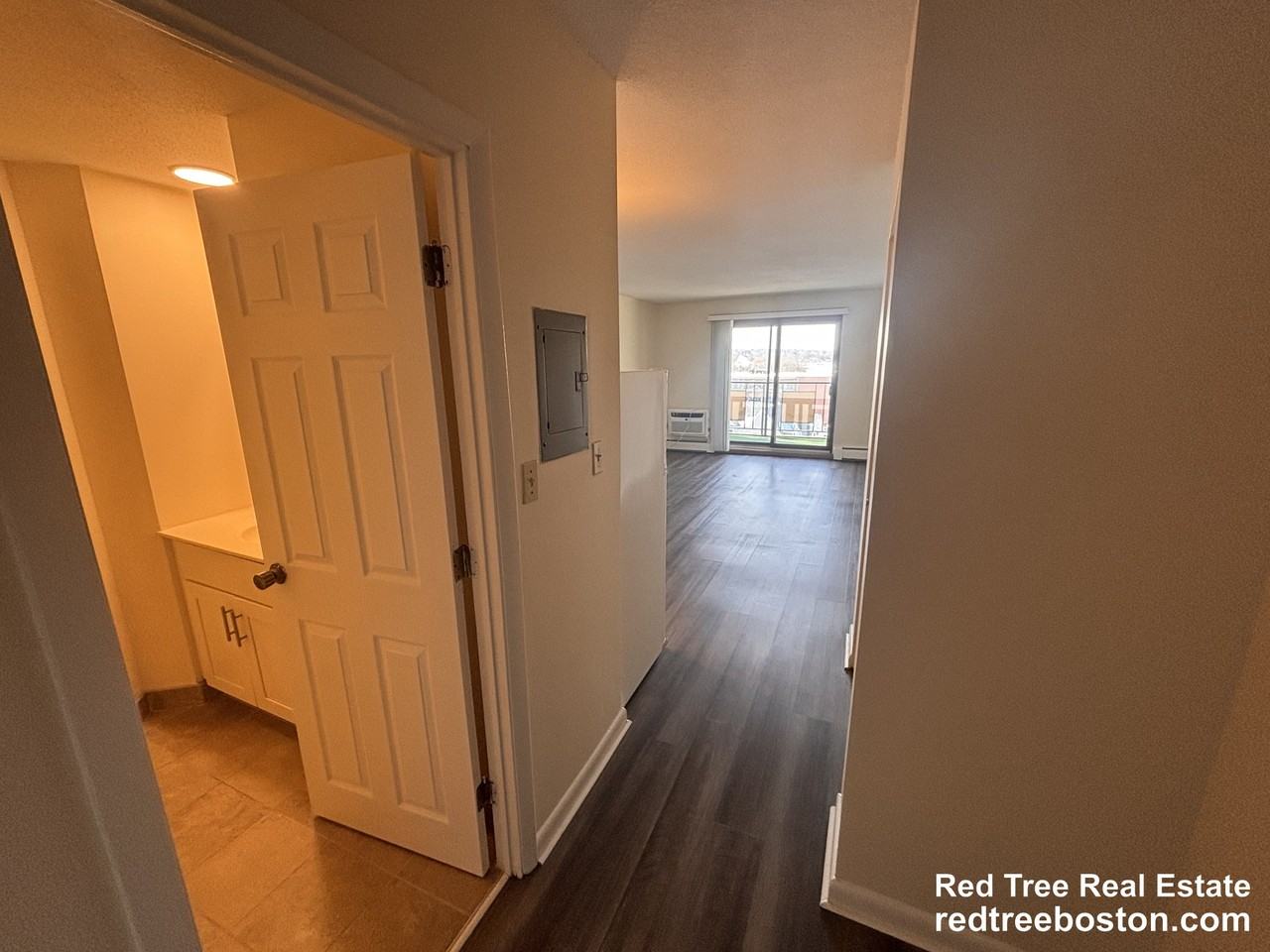 385 Massachusetts Ave #34 - Photo 2 of 22