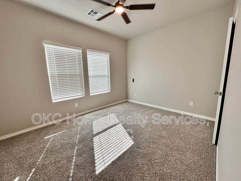 10341 Nw - Photo 5 of 42