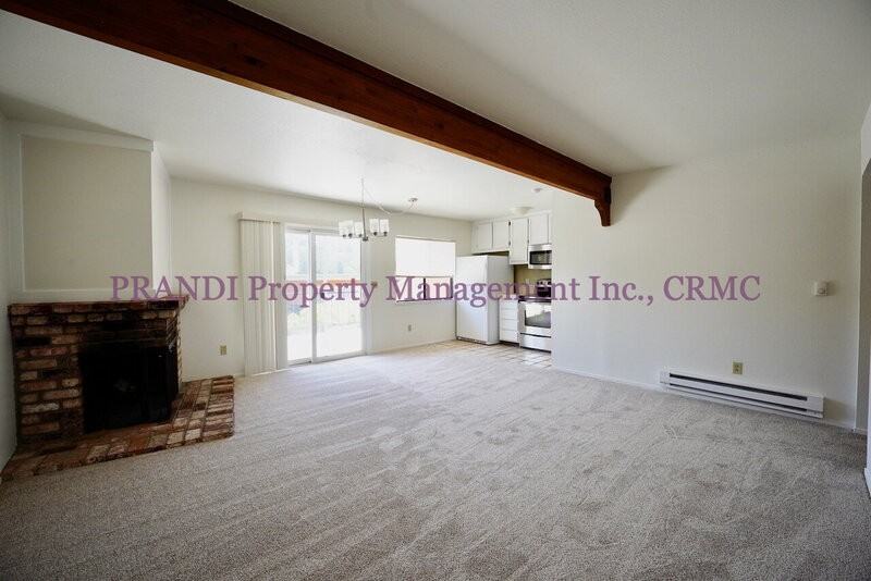 120 Stanford Way - Photo 5 of 10