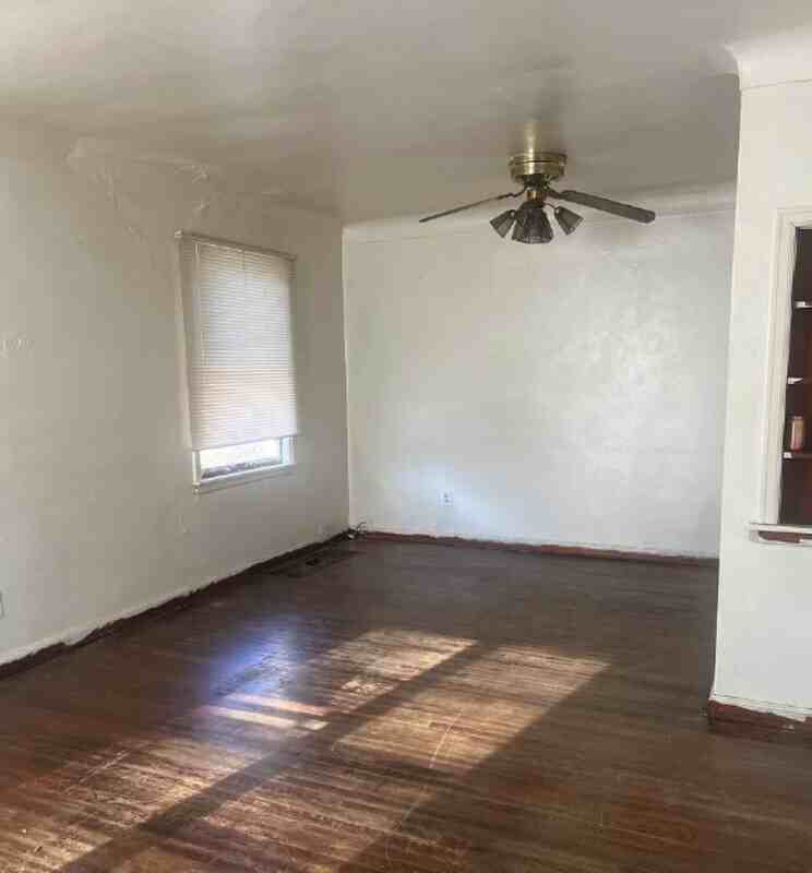 6705 Donald St - Photo 2 of 7