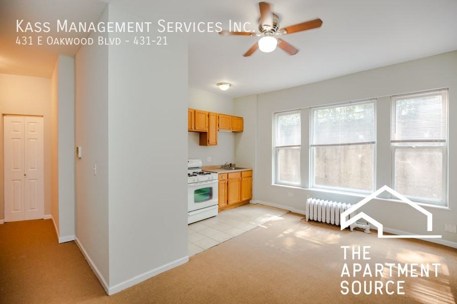 431 E Oakwood Blvd #21 - Photo 3 of 5