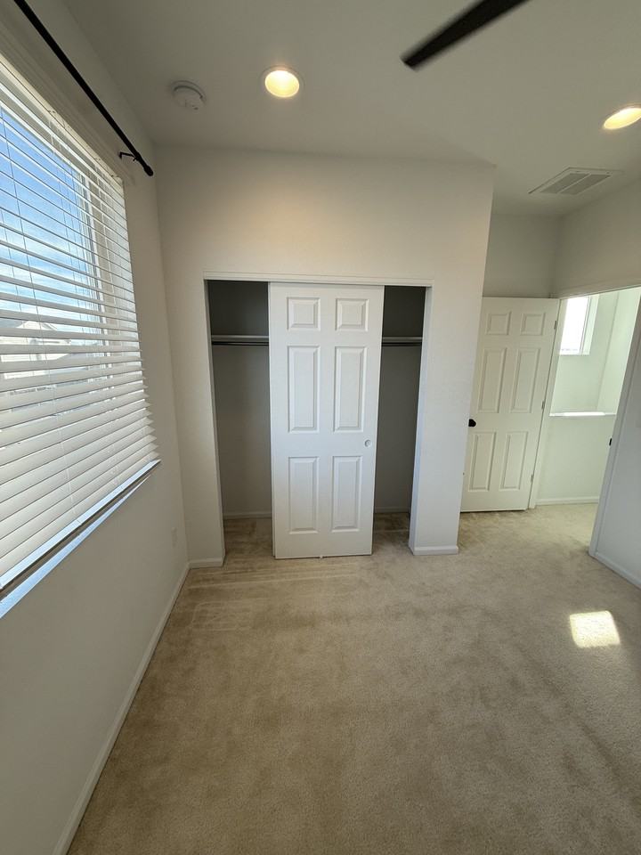 24249 E 41st Ave - Photo 6 of 20