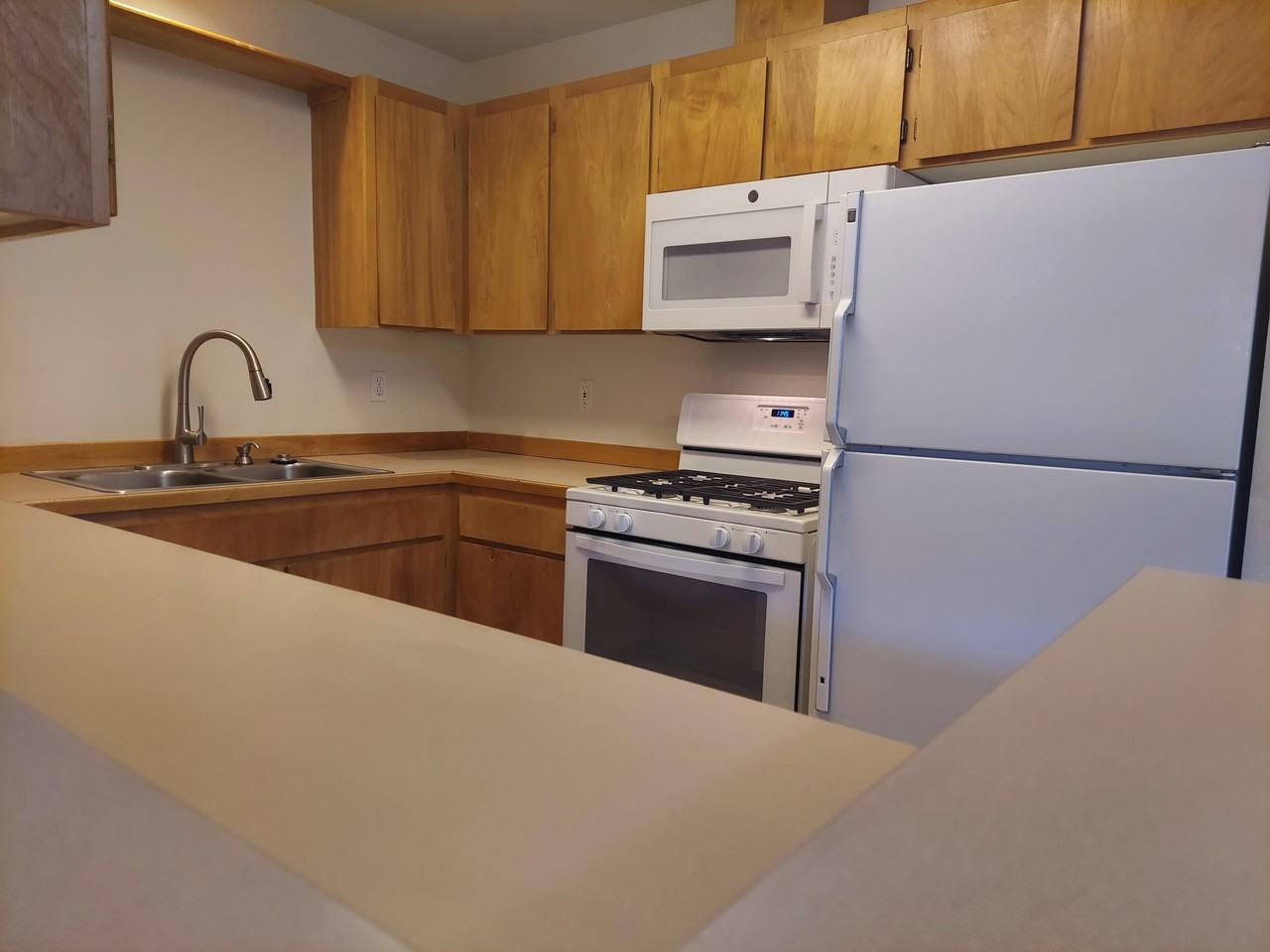 2024 Ne Rachel Ct #2 - Photo 7 of 18