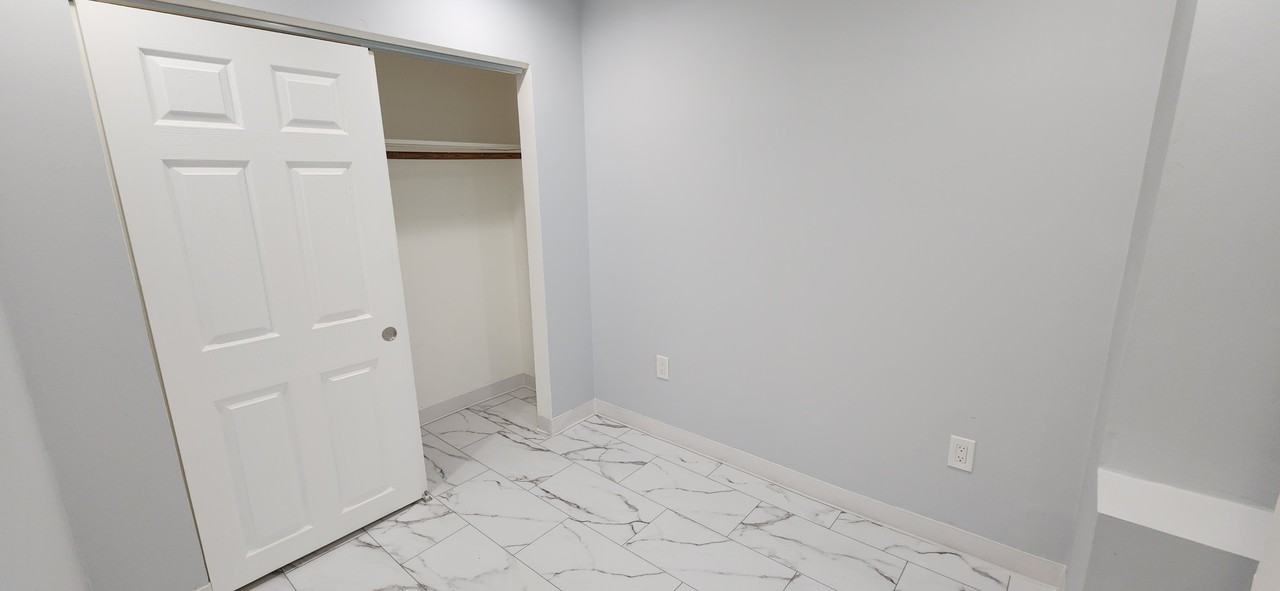 218 Princeton St #2 - Photo 7 of 16