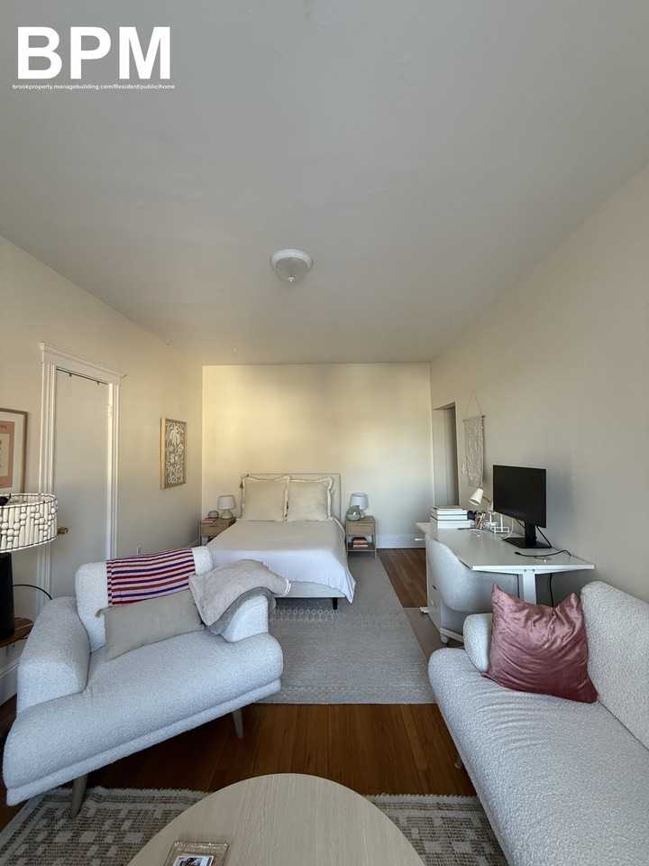 31 Colborne Rd #8 - Photo 2 of 3