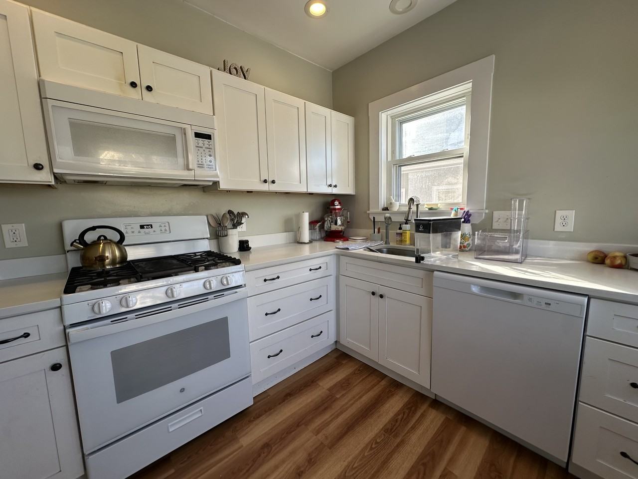 9 Bellevue Ave #2 - Photo 3 of 19