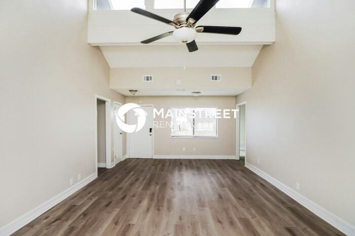 6317 Boylston Way - Photo 3 of 16