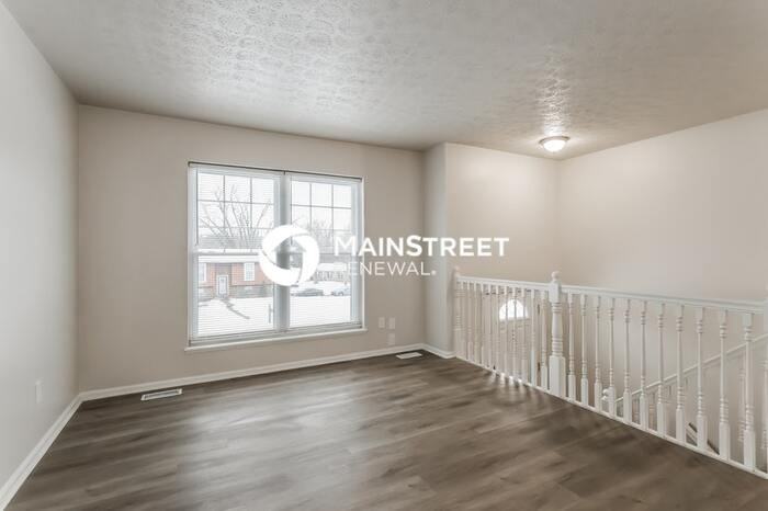 8509 Gainsborough Dr - Photo 2 of 18