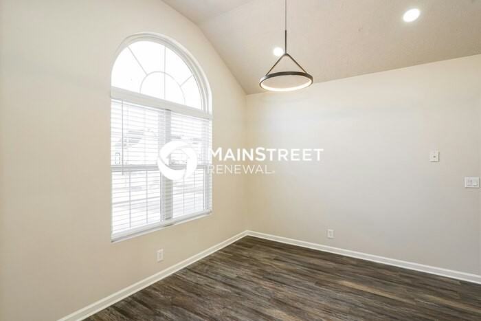 1789 Antebellum Dr - Photo 5 of 18