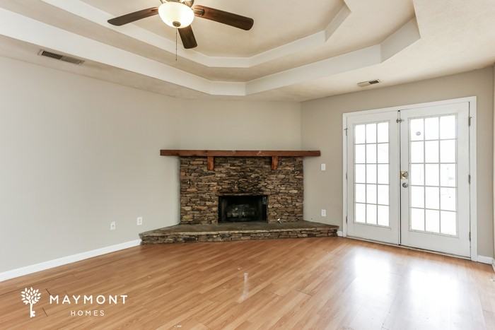 135 Branchwood Dr - Photo 4 of 15