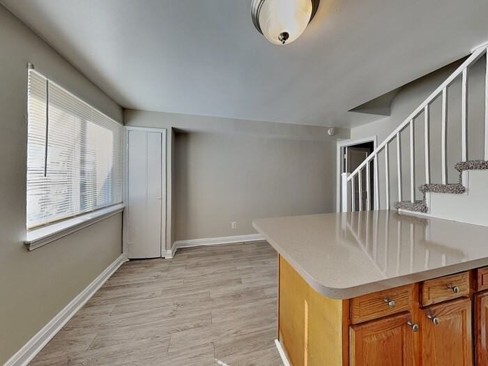 1917 Searles Rd - Photo 7 of 21