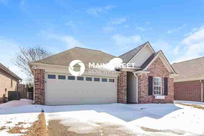 1080 Cross Wood Ln - Photo 2 of 17