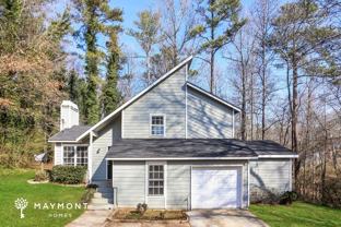 1600 Pin Oak Ln Se - Photo 1 of 1