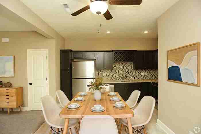 2151 Sw Timbertrace Ln - Photo 3 of 41