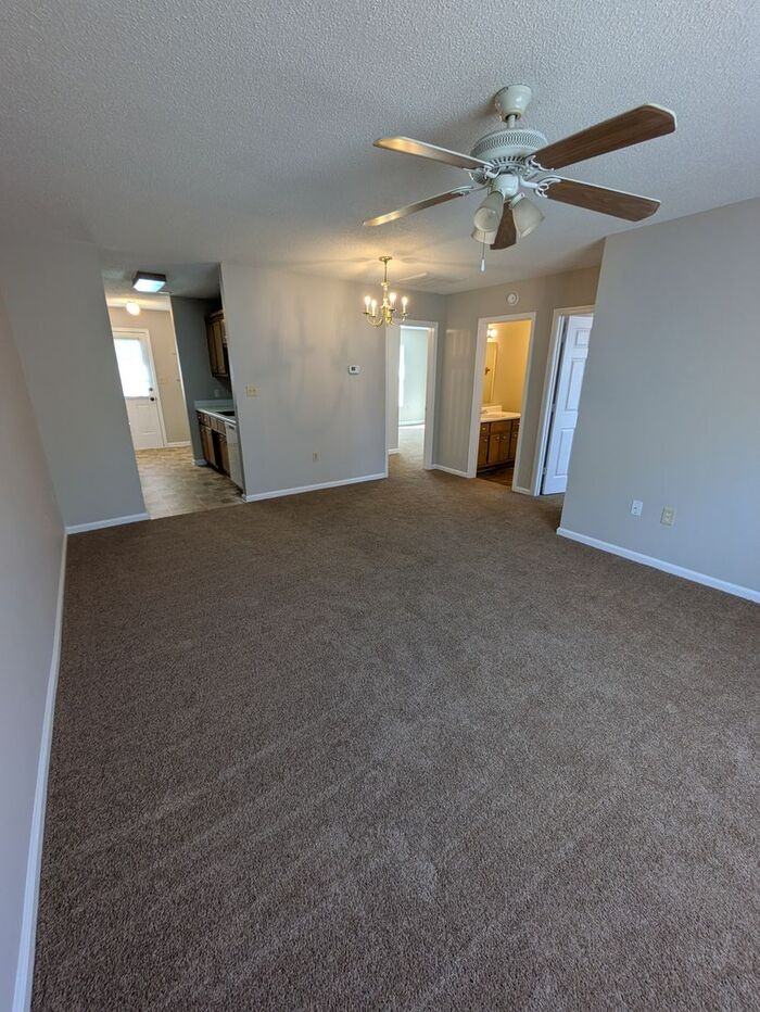 664 W 13th St #D2 - Photo 2 of 10