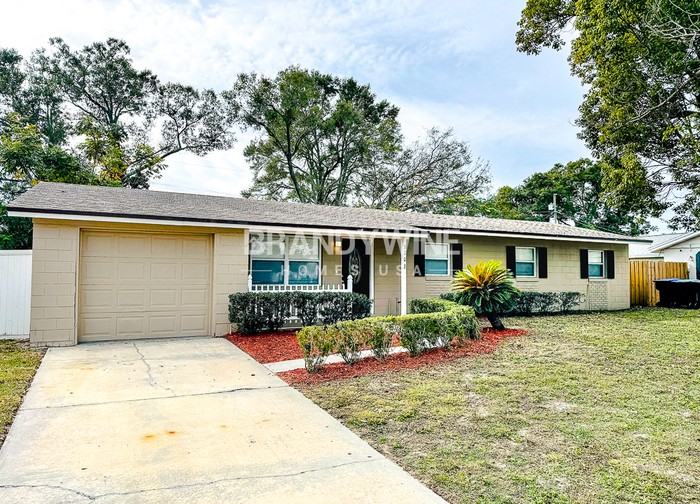 3202 Needles Dr - Photo 2 of 17