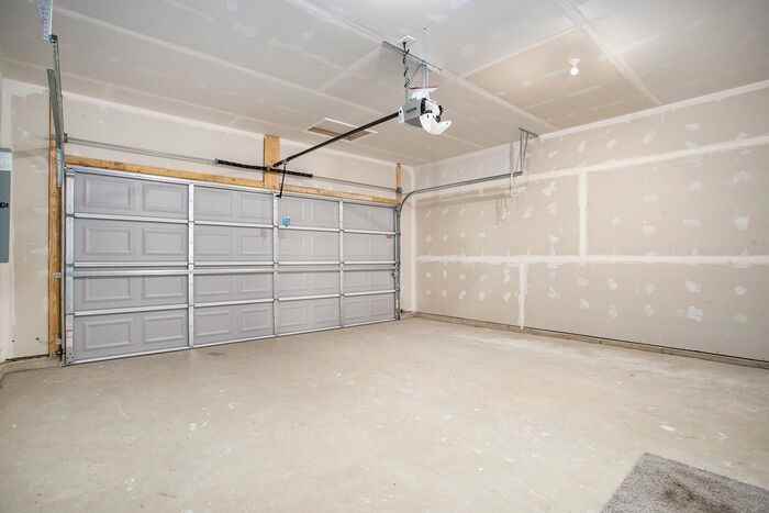 1318 Forest View Dr - Photo 6 of 20