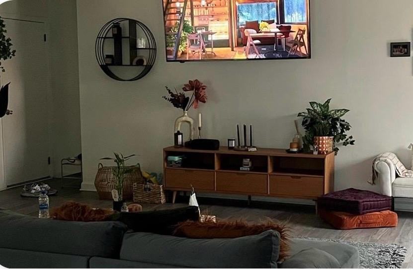 5818 Vernedale Rd - Photo 3 of 5