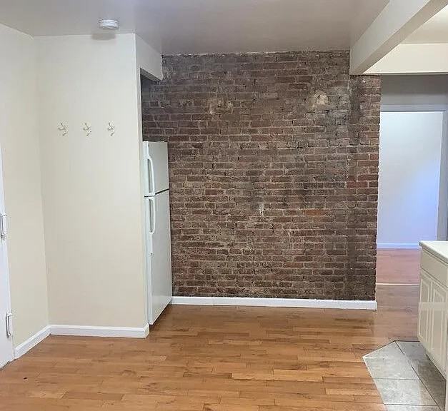 501 W 168th St #4A - Photo 2 of 9