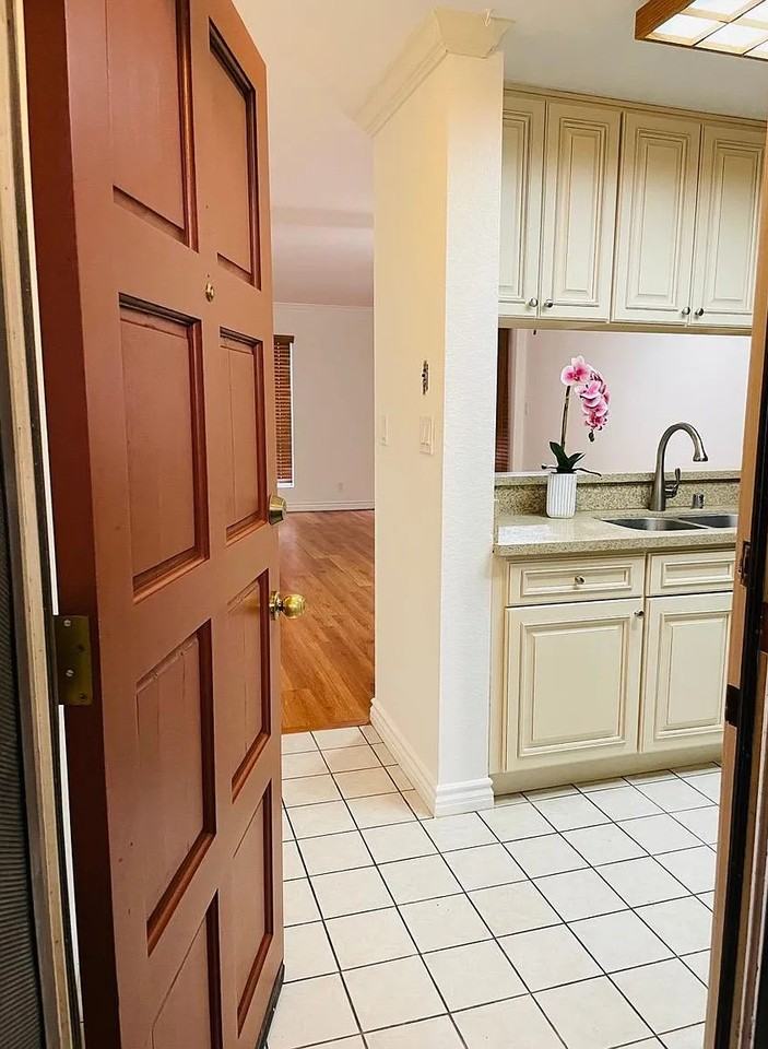 630 N Grand Ave #105 - Photo 2 of 14