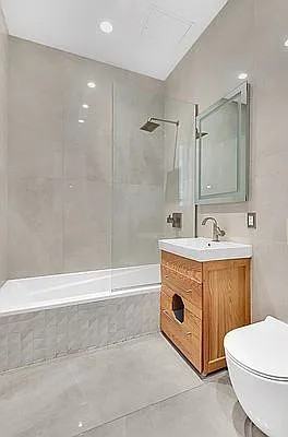 762 Marcy Ave #3B - Photo 4 of 9