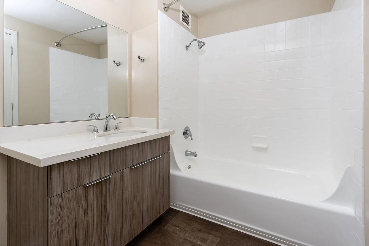 788 Harrison St #537 - Photo 5 of 13