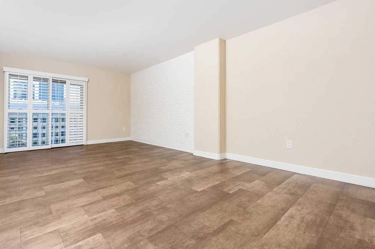 788 Harrison St #537 - Photo 7 of 13