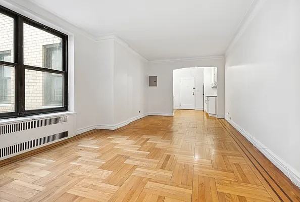 860 Grand Concourse #2G - Photo 3 of 5