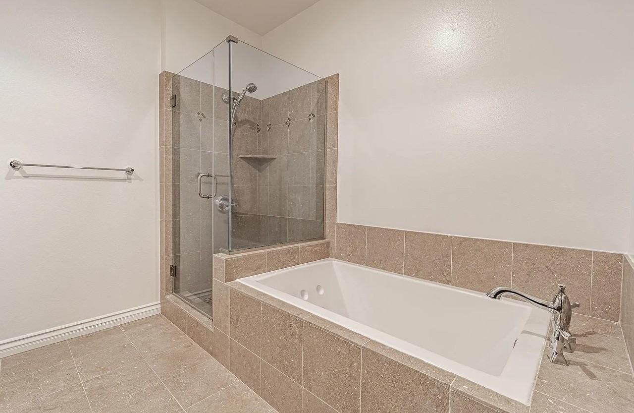 991 Arapahoe St #204A - Photo 7 of 15