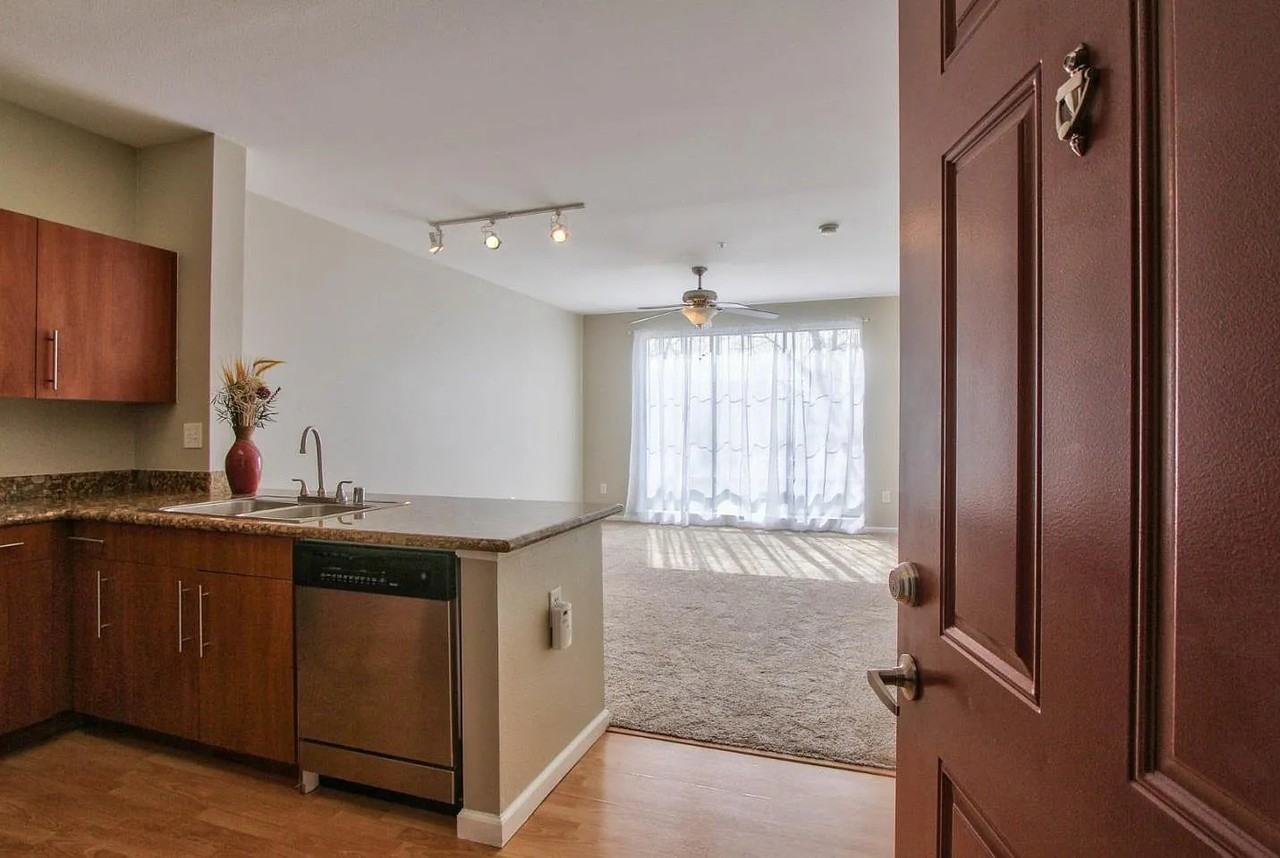 1060 S 3rd St #285 - Photo 3 of 17