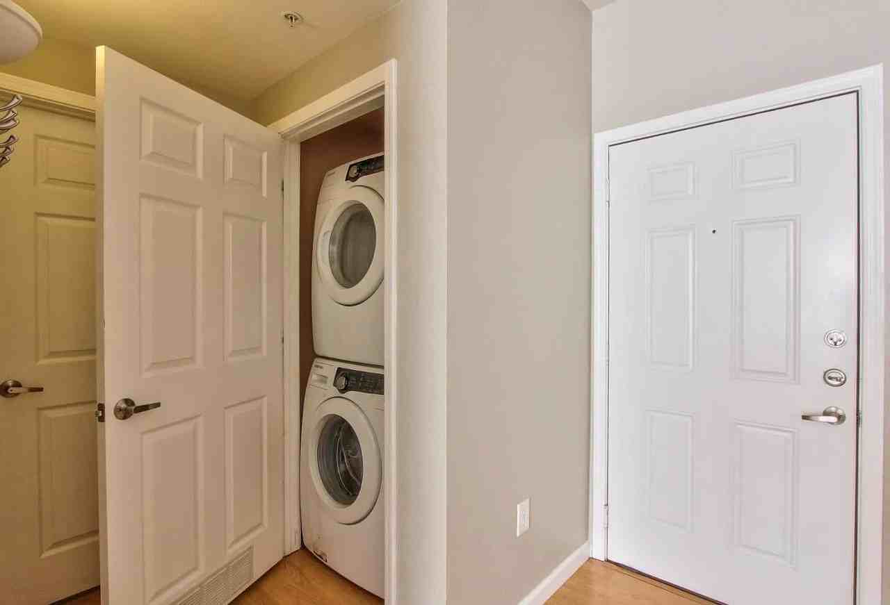 1060 S 3rd St #285 - Photo 6 of 17