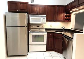 featured image of 80 Park Ave #2H