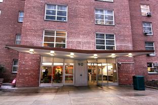 90 La Salle St #7E - Photo 1 of 1