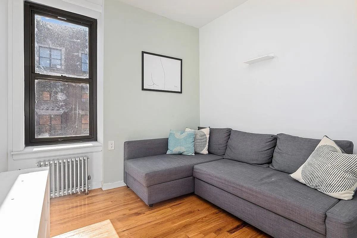 109 W 111th St #4C - Photo 5 of 7