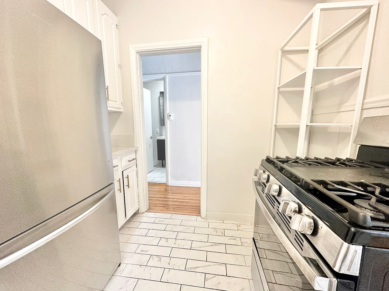 354 N Ogden Dr - Photo 2 of 6