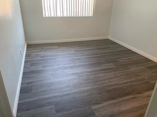 1275 E Date St - Photo 4 of 5