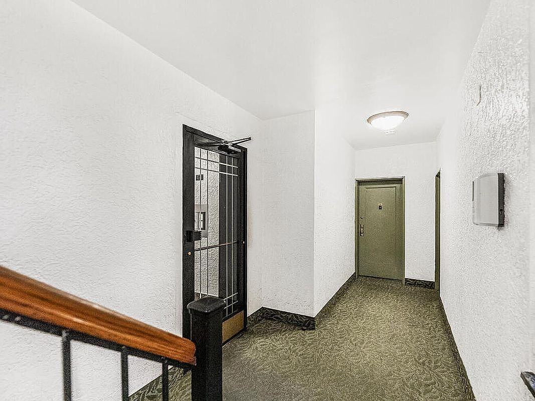 510 Kappock St #1A - Photo 4 of 5