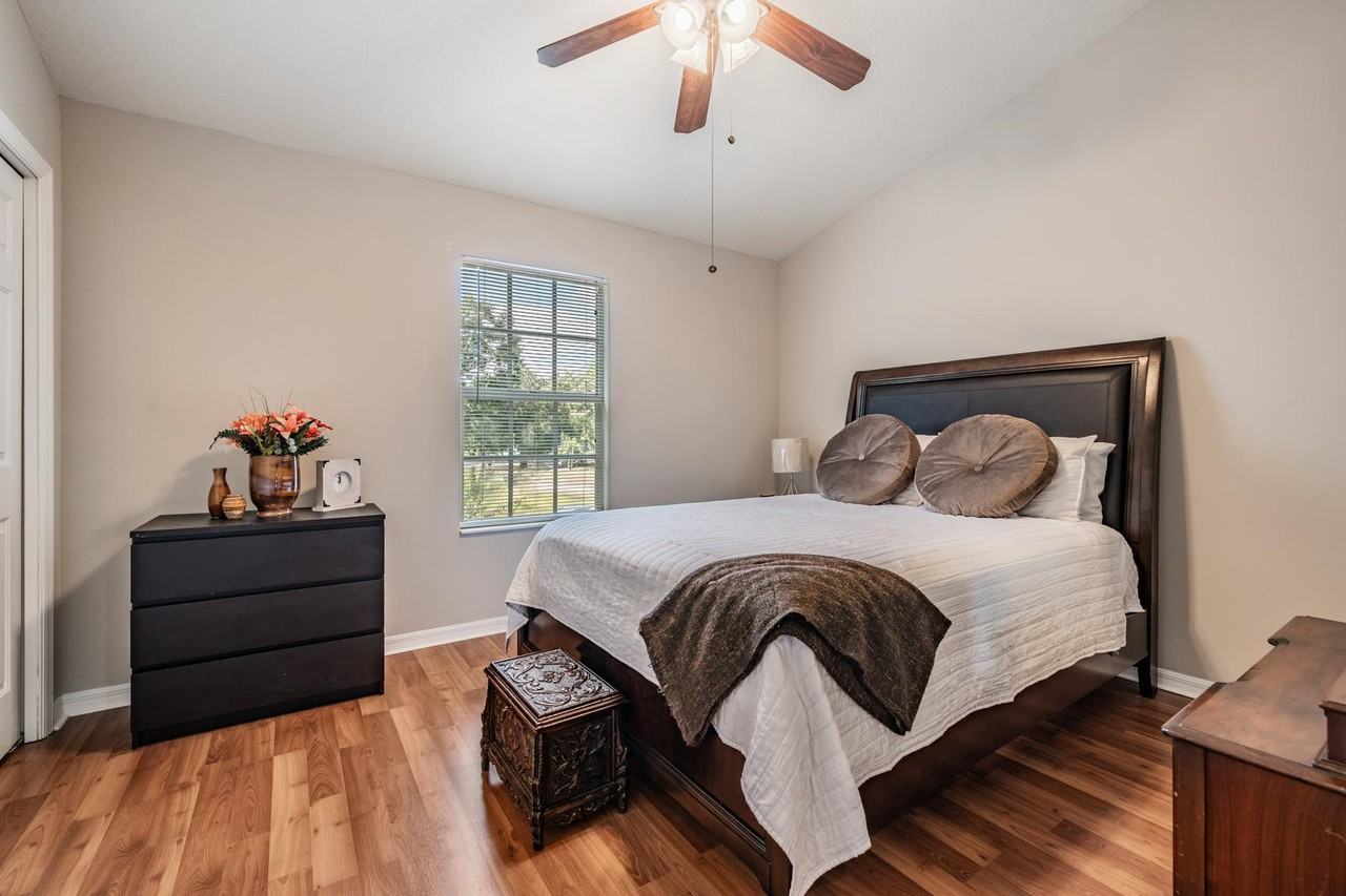 2445 Earlswood Ct - Photo 5 of 27