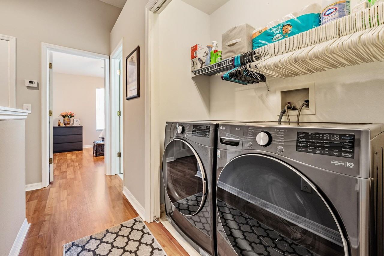 2445 Earlswood Ct - Photo 7 of 27